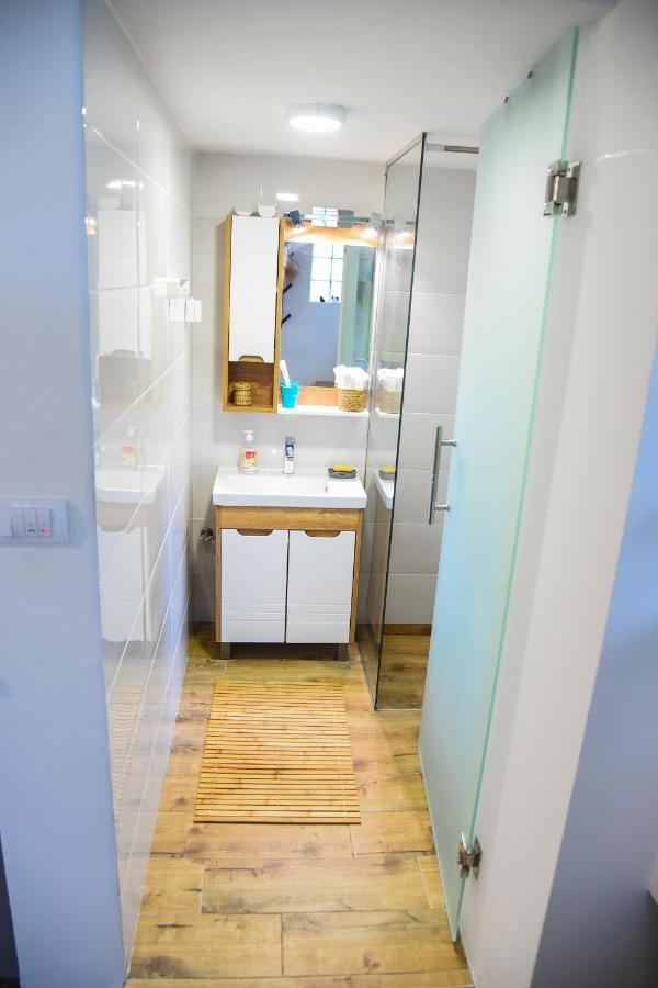 Agape Apartman Apartment สเมเดเรโว ภายนอก รูปภาพ