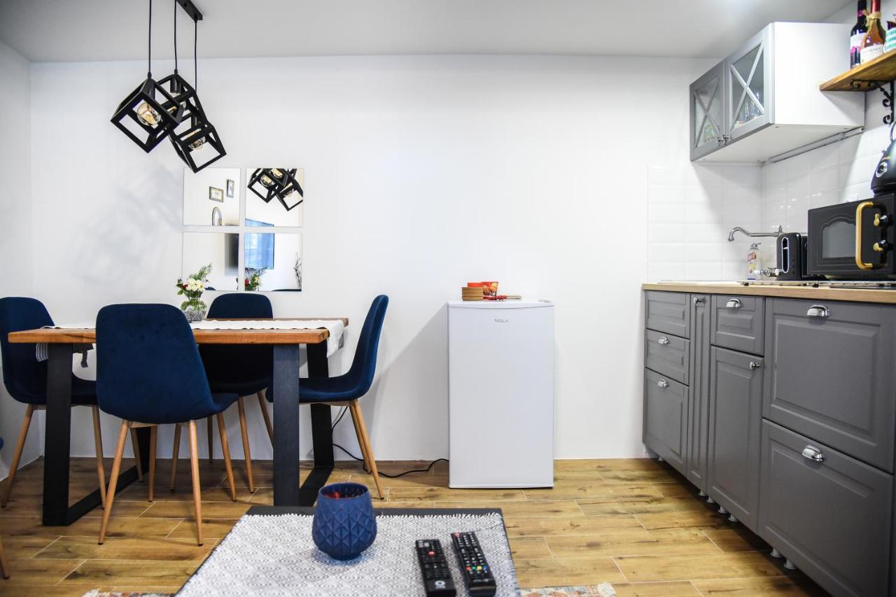 Agape Apartman Apartment สเมเดเรโว ภายนอก รูปภาพ