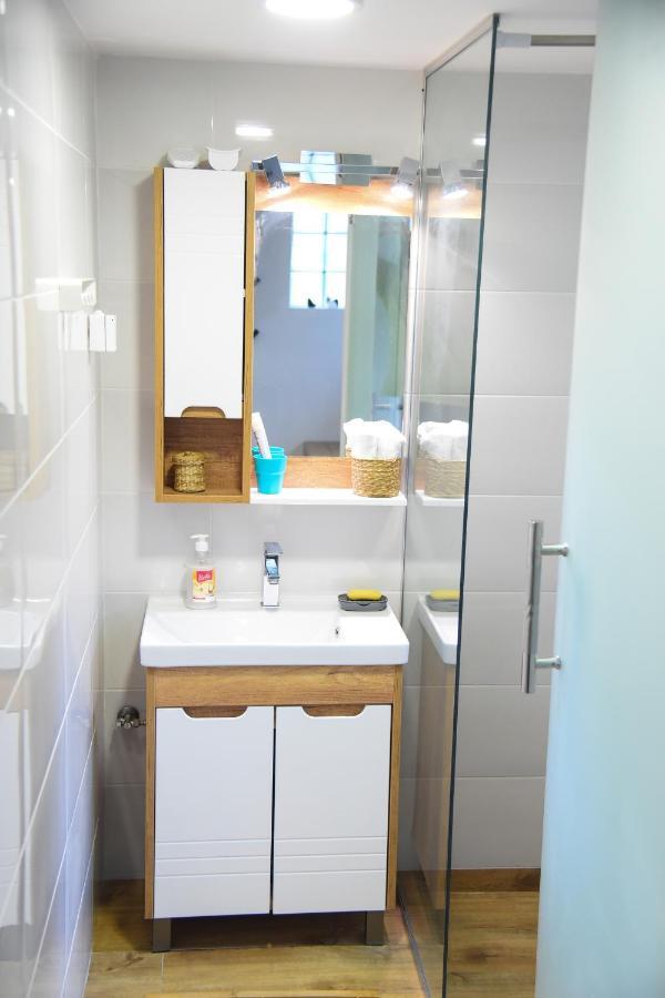 Agape Apartman Apartment สเมเดเรโว ภายนอก รูปภาพ