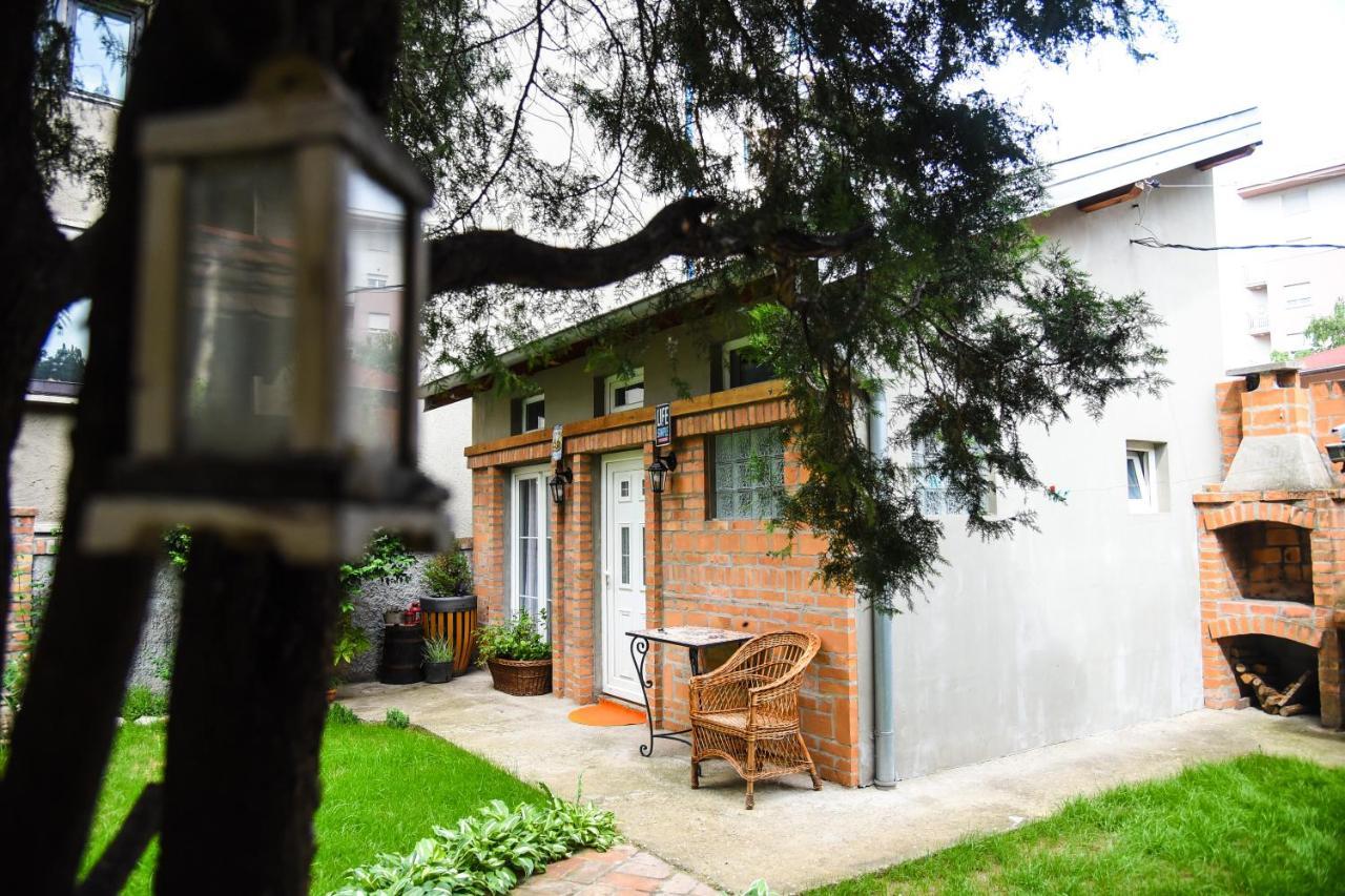 Agape Apartman Apartment สเมเดเรโว ภายนอก รูปภาพ